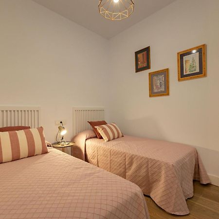 Cathedral Apartment Welcome Wheelchairs 6 Pax Σεβίλλη Εξωτερικό φωτογραφία