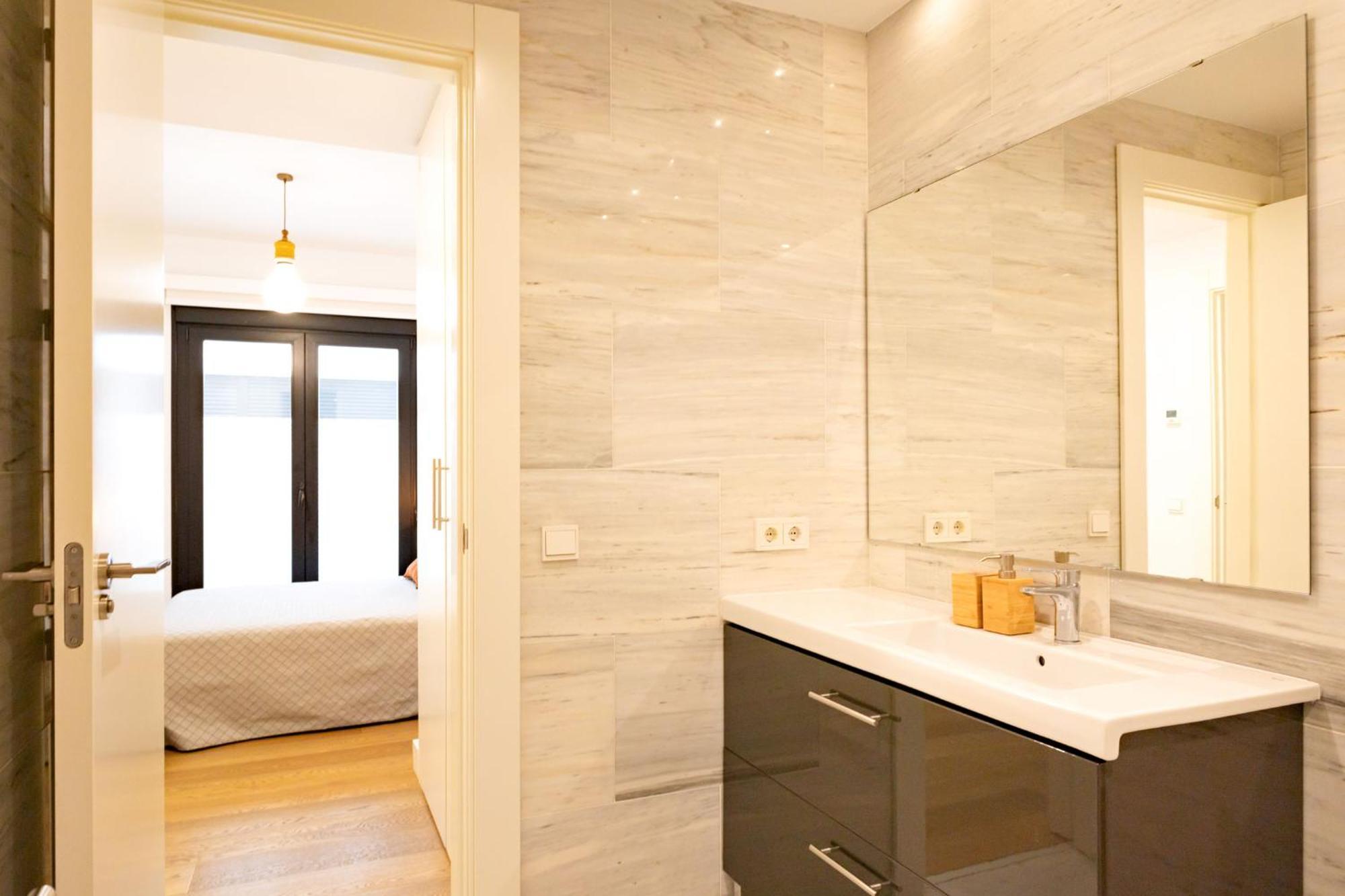 Cathedral Apartment Welcome Wheelchairs 6 Pax Σεβίλλη Εξωτερικό φωτογραφία